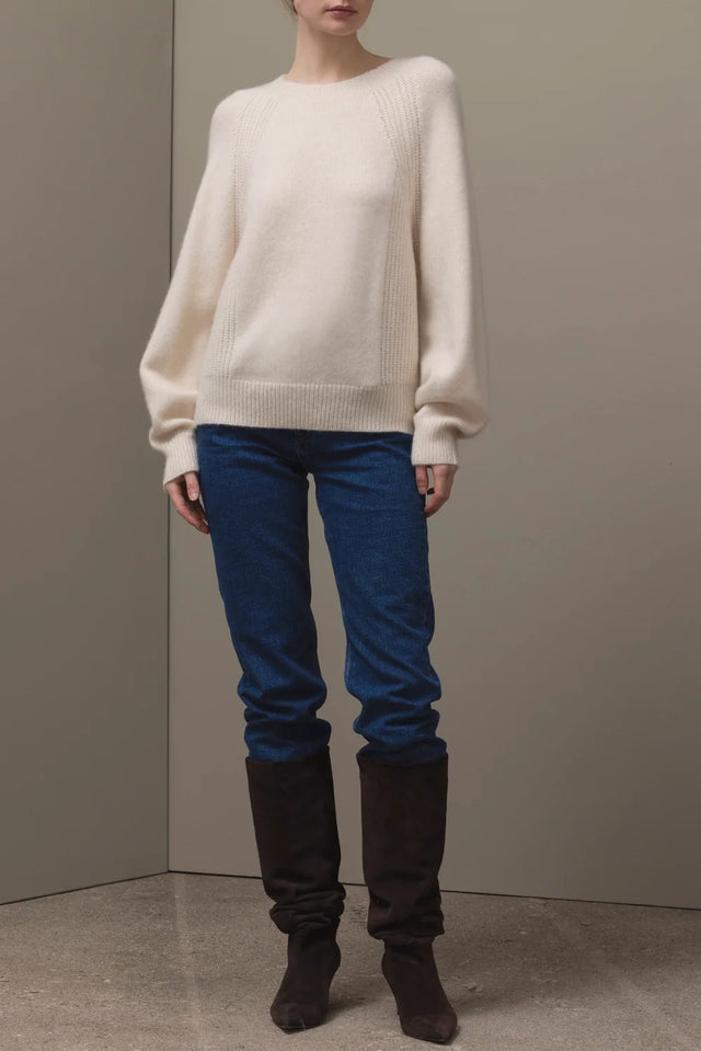 Pull bianco Allude