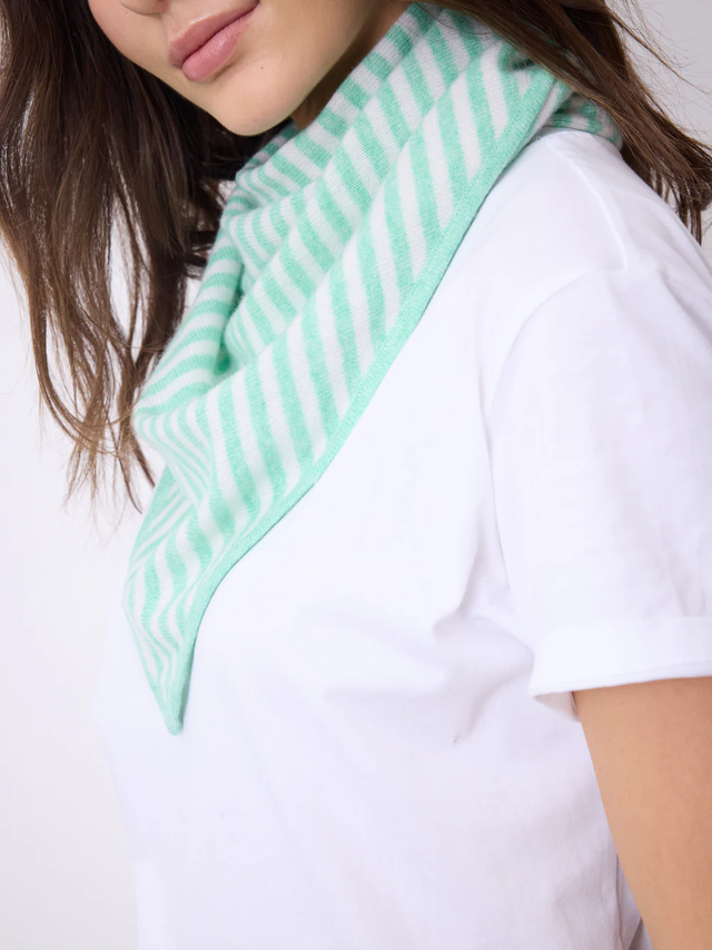 Foulard verde acqua Not Shy