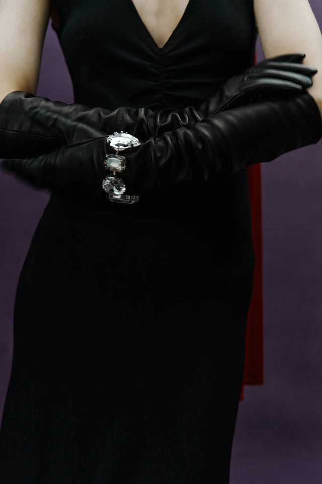 Vestito nero Circus Hotel