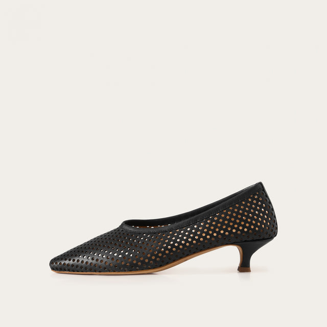 Scarpe nere Balagan