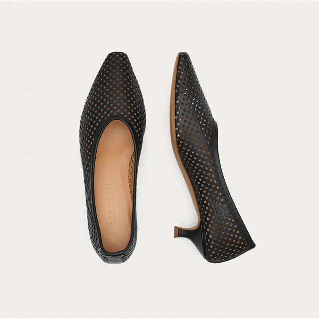 Scarpe nere Balagan