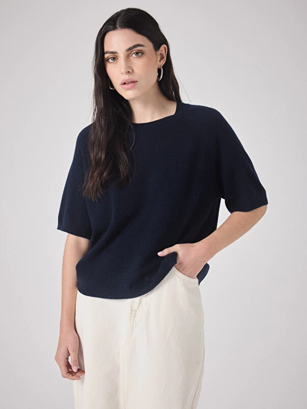 T-Shirt blu navy Not Shy