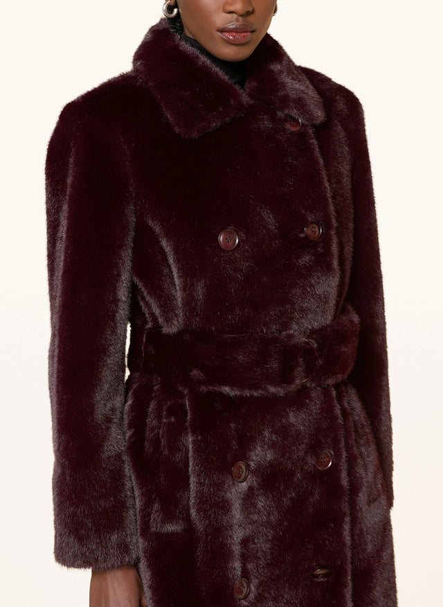 Pelliccia bordeaux Stand Studio