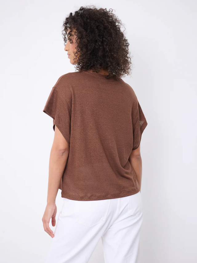 T-Shirt marrone Not Shy