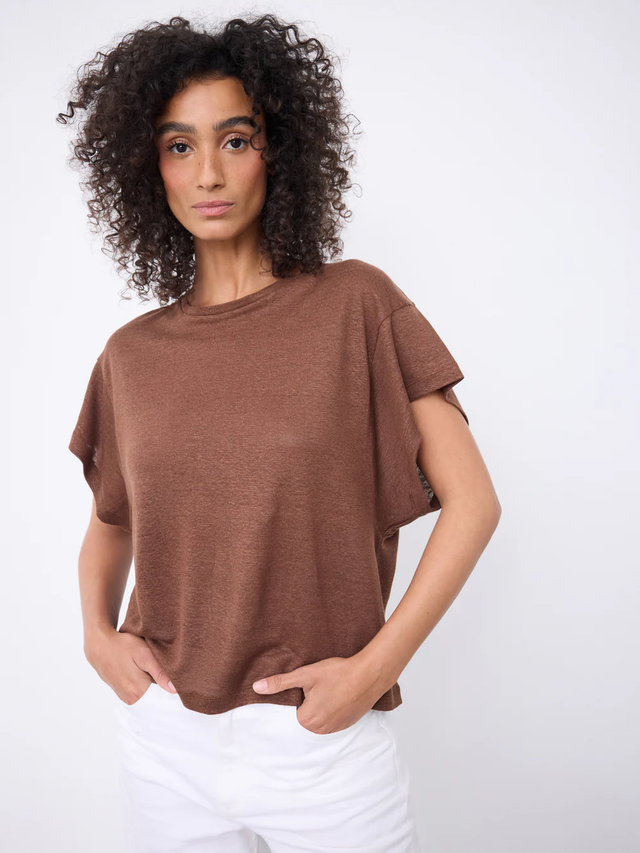 T-Shirt marrone Not Shy