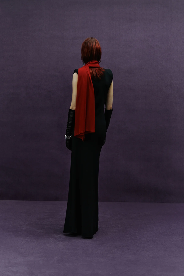 Vestito nero Circus Hotel